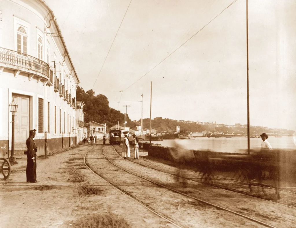 Bahia +Straßenbahn +A+290 5 300 1920w